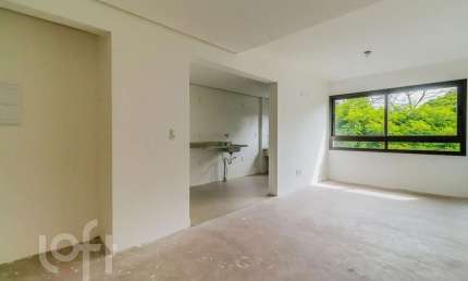 Apartamento com 2 quartos à venda na Praça Doutor Gastão Santos, 38, Passo da Areia, Porto Alegre, 66 m2 por R$ 660.000