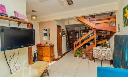 Casa em condomínio fechado com 3 quartos à venda na Rua Conselheiro Xavier da Costa, 3377, Ipanema, Porto Alegre, 177 m2 por R$ 850.000