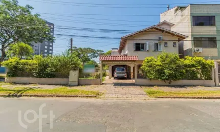 Casa com 5 quartos à venda na Rua Nicolau Faillace, 12, Jardim Itu Sabará, Porto Alegre, 253 m2 por R$ 798.000