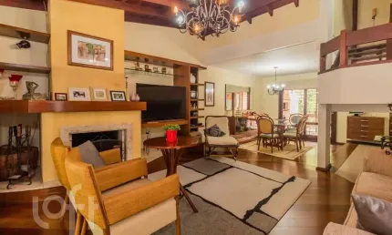 Casa com 3 quartos à venda na Rua Almirante Delamare, 170, Tristeza, Porto Alegre, 246 m2 por R$ 1.235.000