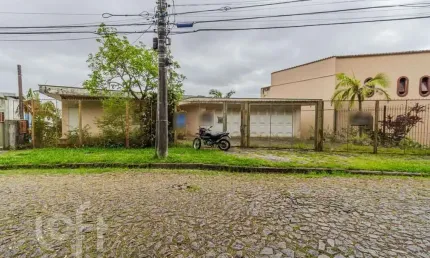 Casa com 5 quartos à venda na Rua Bororó, 699, Vila Assunção, Porto Alegre, 300 m2 por R$ 1.750.000