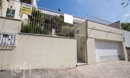 Casa com 3 quartos à venda na Rua Araponga, 482, Chácara das Pedras, Porto Alegre, 205 m2 por R$ 1.300.000