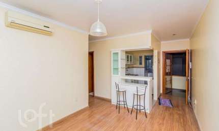 Apartamento com 2 quartos à venda na Rua Eurico Lara, 131, Medianeira, Porto Alegre, 53 m2 por R$ 261.250