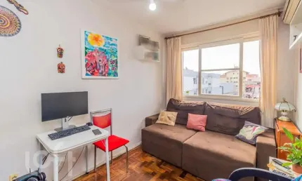 Apartamento com 2 quartos à venda na Rua Camaquã, 55, Camaquã, Porto Alegre, 57 m2 por R$ 189.000