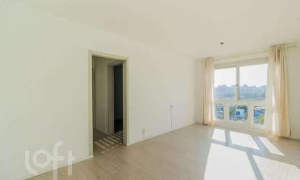 Apartamento com 2 quartos à venda na Rua Tamandaré, 1197, Camaquã, Porto Alegre, 71 m2 por R$ 290.000
