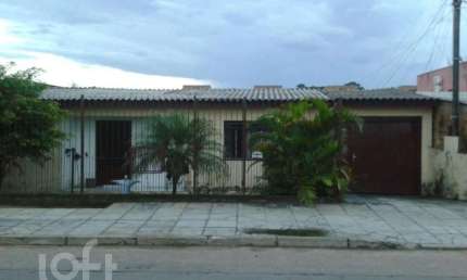 Casa com 4 quartos à venda na Rua Professor Doutor João Pitta Pinheiro Filho, 49, Camaquã, Porto Alegre, 120 m2 por R$ 381.600
