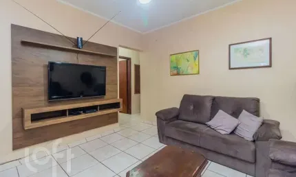 Casa com 3 quartos à venda na rua cidade de uberlândia, 48, vila jardim, porto alegre, 106 m2 por r$ 680.000