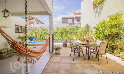 Casa com 4 quartos à venda na Rua Walter Kaufmann, 260, Jardim Itu Sabará, Porto Alegre, 474 m2 por R$ 3.000.000