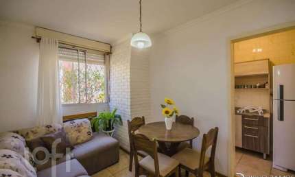 Apartamento com 2 quartos à venda na Rua Joaquim de Carvalho, 50, Vila Nova, Porto Alegre, 59 m2 por R$ 220.000