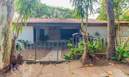 Casa com 4 quartos à venda na Rua Coronel Gomes de Carvalho, 410, Tristeza, Porto Alegre, 480 m2 por R$ 1.700.000
