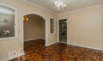 Casa com 8 quartos à venda na Rua Ângelo Crivellaro, 346, Jardim do Salso, Porto Alegre, 389 m2 por R$ 1.140.000