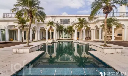 Casa em condomínio fechado com 5 quartos à venda na Avenida Juca Batista, 8000, Belém Novo, Porto Alegre, 1165 m2 por R$ 9.500.000
