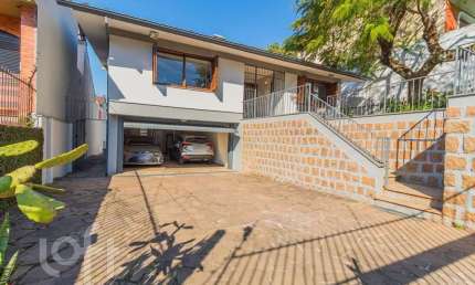 Casa com 5 quartos à venda na Rua Hipólito da Costa, 386, Santa Tereza, Porto Alegre, 357 m2 por R$ 990.000