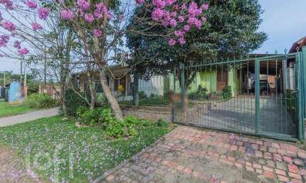 Casa com 4 quartos à venda na Rua do Jesuíno, 496, Lageado, Porto Alegre, 70 m2 por R$ 285.000