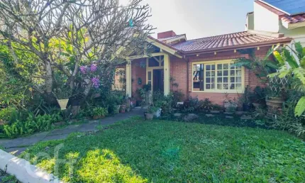 Casa em condomínio fechado com 4 quartos à venda na Rua Tocantins, 869, Agronomia, Porto Alegre, 212 m2 por R$ 895.000