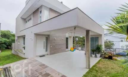 Casa em condomínio fechado com 3 quartos à venda na Rua Adriano Pereira da Silva, 501, Vila Nova, Porto Alegre, 245 m2 por R$ 1.692.000