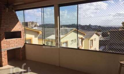 Casa com 3 quartos à venda na Rua Tijuca, 326, Medianeira, Porto Alegre, 225 m2 por R$ 630.000