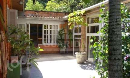 Casa com 1 quarto à venda na Rua Reinaldo Muller, 837, Ponta Grossa, Porto Alegre, 120 m2 por R$ 250.000
