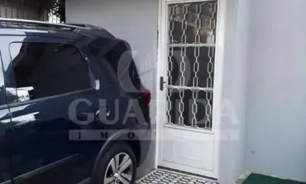 Casa com 4 quartos à venda na avenida professor oscar pereira, 1597, medianeira, porto alegre, 198 m2 por r$ 480.000