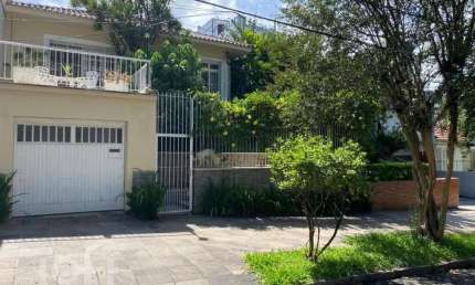 Casa com 3 quartos à venda na Rua Saica, 170, Petrópolis, Porto Alegre, 260 m2 por R$ 1.179.900