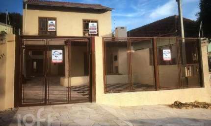 Casa com 4 quartos à venda na Rua Plácido de Castro, 171, Santo Antônio, Porto Alegre, 198 m2 por R$ 950.000