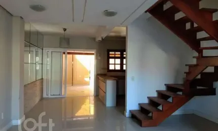 Casa com 3 quartos à venda na Rua José Antônio Chaise, 61, Hípica, Porto Alegre, 125 m2 por R$ 425.000