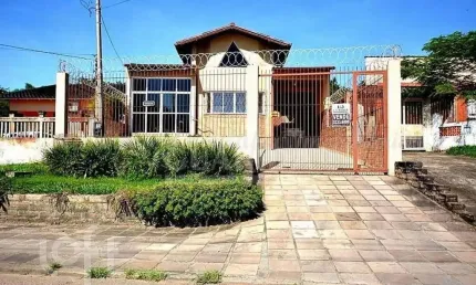 Casa com 3 quartos à venda na Rua Dolores Duran, 1056, Agronomia, Porto Alegre, 150 m2 por R$ 620.000
