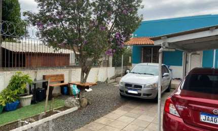 Casa com 3 quartos à venda na Rua Amapá, 158, Vila Nova, Porto Alegre, 134 m2 por R$ 408.000