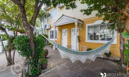 Casa em condomínio fechado com 4 quartos à venda na Rua Engenheiro Frederico Dahne, 255, Sarandi, Porto Alegre, 150 m2 por R$ 836.000