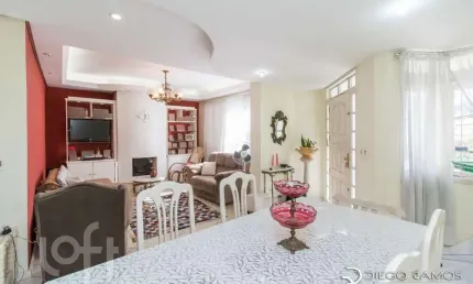 Casa com 3 quartos à venda na rua baden powell, 474, sarandi, porto alegre, 93 m2 por r$ 690.000