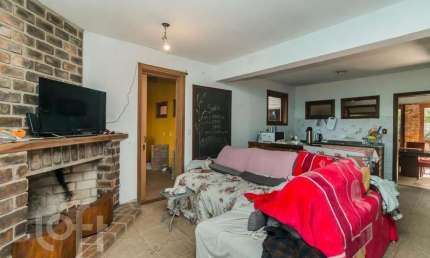 Casa com 3 quartos à venda na Rua Tapera, 385, Hípica, Porto Alegre, 130 m2 por R$ 425.532