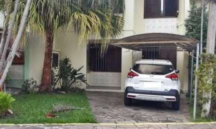 Casa em condomínio fechado com 3 quartos à venda na Avenida Juca Batista, 4115, Hípica, Porto Alegre, 99 m2 por R$ 499.000