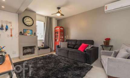 Casa em condomínio fechado com 3 quartos à venda na Rua Alberto Jerônimo Guerra, 20, Morro Santana, Porto Alegre, 146 m2 por R$ 470.000