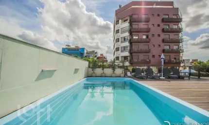 Apartamento com 3 quartos à venda na Rua Tremembé, 81, Vila Jardim, Porto Alegre, 192 m2 por R$ 3.000.000
