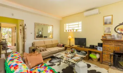 Casa com 2 quartos à venda na Rua Doutor Possidônio Cunha, 250, Vila Assunção, Porto Alegre, 90 m2 por R$ 960.000