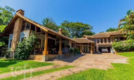 Casa com 3 quartos à venda na Estrada Costa Gama, 955, Hípica, Porto Alegre, 355 m2 por R$ 2.698.475