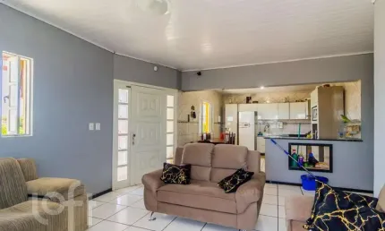 Casa com 4 quartos à venda na rui barbosa, 124, lomba do pinheiro, porto alegre, 220 m2 por r$ 430.000