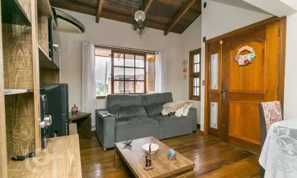 Casa com 3 quartos à venda na Rua Delfina Fusquini Sirianni, 35, Vila Nova, Porto Alegre, 204 m2 por R$ 580.000