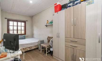 Casa com 3 quartos à venda na Rua da Boa Querência, 10, Lomba do Pinheiro, Porto Alegre, 130 m2 por R$ 218.500