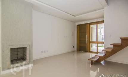 Casa em condomínio fechado com 3 quartos à venda na Rua Pau Brasil, 43, Hípica, Porto Alegre, 140 m2 por R$ 560.000