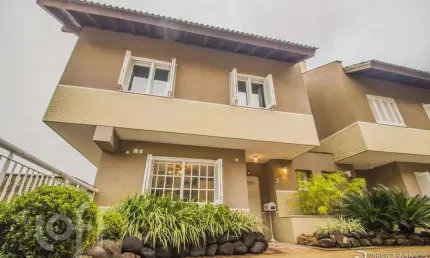 Casa em condomínio fechado com 4 quartos à venda na Rua São Leopoldo, 429, Vila Jardim, Porto Alegre, 337 m2 por R$ 1.500.000