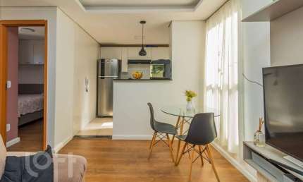Apartamento com 2 quartos à venda na Rua Atílio Supertti, 2164, Vila Nova, Porto Alegre, 40 m2 por R$ 199.900