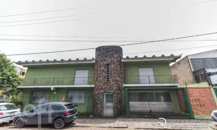 Casa com 5 quartos à venda na Rua Vicente Ferreira Gomes, 45, Sarandi, Porto Alegre, 215 m2 por R$ 741.000
