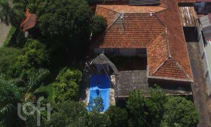 Casa com 4 quartos à venda na Avenida Benno Mentz, 750, Vila Ipiranga, Porto Alegre, 230 m2 por R$ 1.596.000