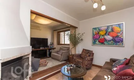 Casa com 3 quartos à venda na Avenida General Barreto Viana, 303, Vila Jardim, Porto Alegre, 185 m2 por R$ 1.330.000