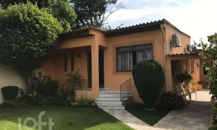 Casa com 2 quartos à venda na rua atílio supertti, 137, vila nova, porto alegre, 230 m2 por r$ 500.000