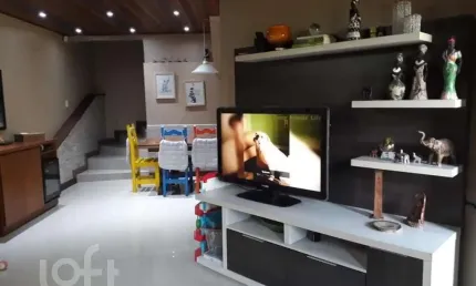Casa com 4 quartos à venda na avenida professor oscar pereira, 6842, cascata, porto alegre, 250 m2 por r$ 580.000