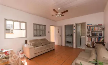 Casa com 4 quartos à venda na rua guadalajara, 580, jardim itu sabará, porto alegre, 230 m2 por r$ 435.000