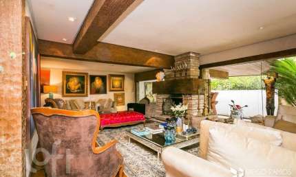 Casa com 3 quartos à venda na Rua Edgar Luiz Schneider, 35, Ipanema, Porto Alegre, 418 m2 por R$ 1.497.000