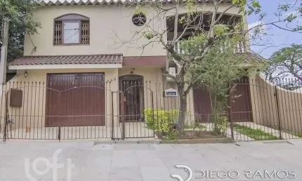 Casa com 5 quartos à venda na Rua Ernestina Amaro Torelly, 380, Jardim Carvalho, Porto Alegre, 340 m2 por R$ 560.000